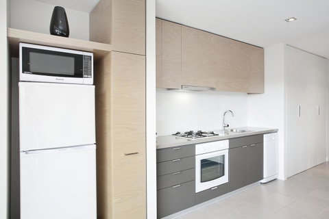 St Kilda Central Apartments - Accommodation Sunshine Coast 10