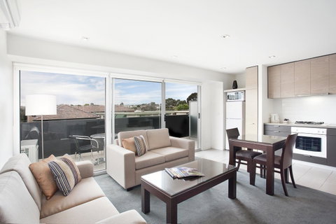 St Kilda Central Apartments - Accommodation Sunshine Coast 5