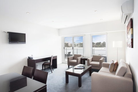 St Kilda Central Apartments - Accommodation Sunshine Coast 12