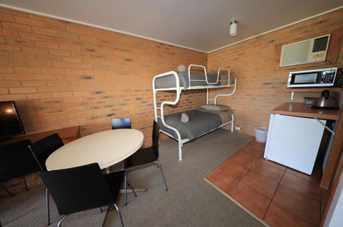 Quays Motel San Remo - Accommodation Sunshine Coast 5
