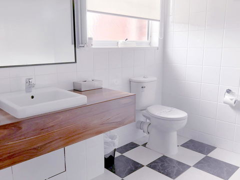 The International Motel Apollo Bay - Accommodation Sunshine Coast 23