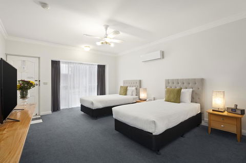 The International Motel Apollo Bay - Accommodation Sunshine Coast 14