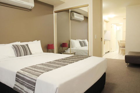 HarbourView Apartment Hotel (now Arrow On Spencer) - Accommodation Sunshine Coast 11