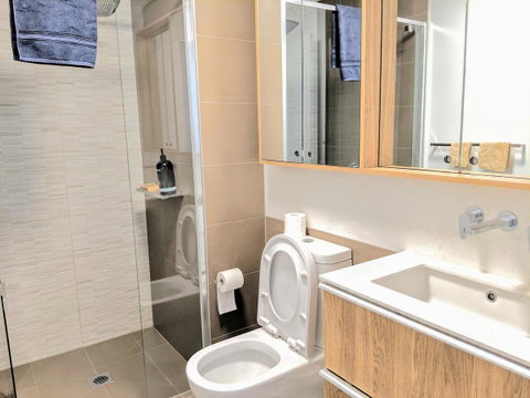 Homestay Ocean View With Gym Sauna - Accommodation Sunshine Coast 18