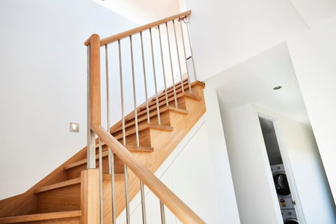 Richmond Â· 3 Level Architecturally Designed Richmond House - Accommodation Sunshine Coast 12