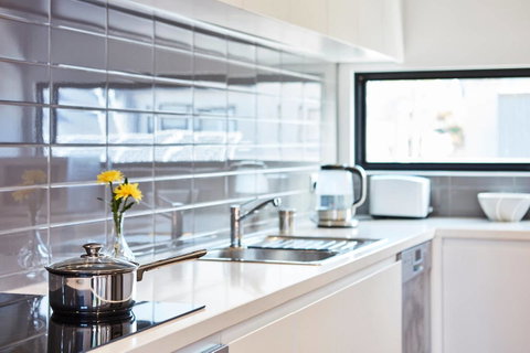 Richmond Â· 3 Level Architecturally Designed Richmond House - Accommodation Sunshine Coast 5