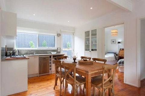 Capella Villa No. 4 - Stunning Luxury Decor Inside And Out - Accommodation Sunshine Coast 6