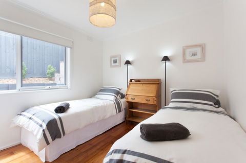 Capella Villa No. 4 - Stunning Luxury Decor Inside And Out - Accommodation Sunshine Coast 10