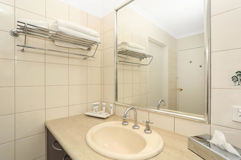 Quality Inn & Suites The Menzies - Accommodation Sunshine Coast 32