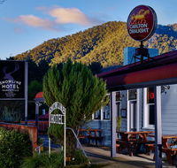 The Harrietville Snowline Hotel - Accommodation Sunshine Coast