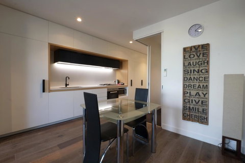 ACD Apartments - Accommodation Sunshine Coast 27