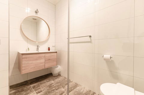 Unique 3 Bedroom Central CBD Townhouse - Accommodation Sunshine Coast 9