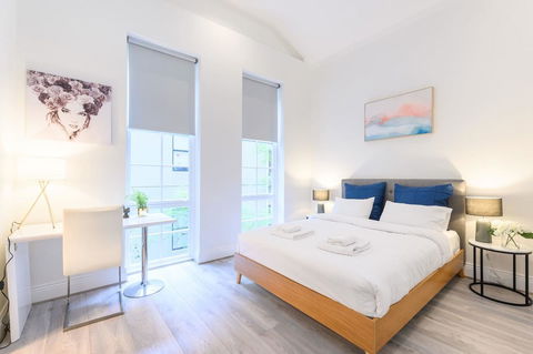 Unique 3 Bedroom Central CBD Townhouse - Accommodation Sunshine Coast 7
