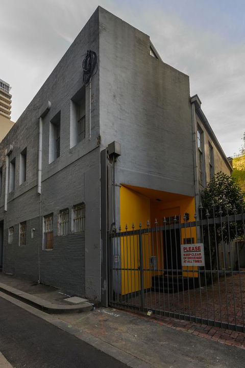 Unique 3 Bedroom Central CBD Townhouse - Accommodation Sunshine Coast 17