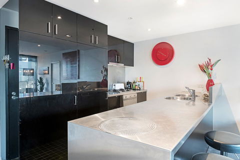 Docklands Executive Apartments - Melbourne - Accommodation Sunshine Coast 21