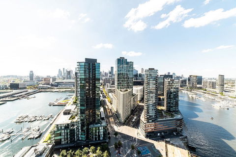 Melbourne Private Apartments - Collins Wharf Waterfront, Docklands - Accommodation Sunshine Coast 1