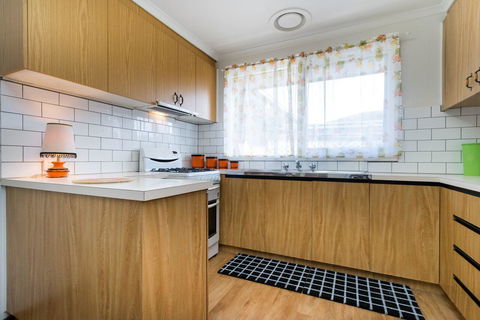 Uptown Frankston - Accommodation Sunshine Coast 10