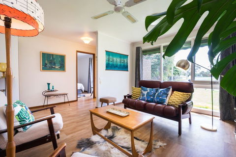 Uptown Frankston - Accommodation Sunshine Coast 0