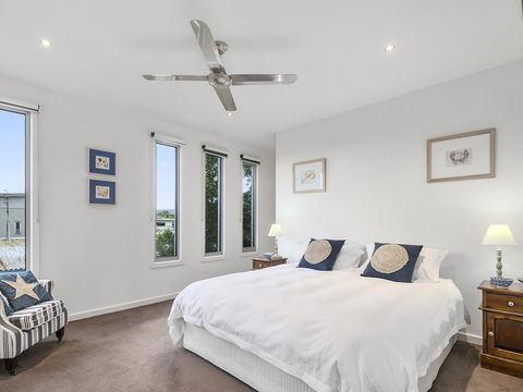 Aireys Ocean View - Accommodation Sunshine Coast 7