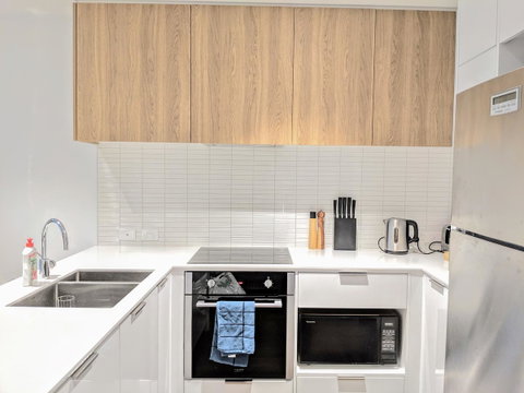 Breathtaking View Apartment With Gym & Sauna - Accommodation Sunshine Coast 9