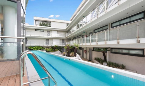 Breathtaking View Apartment With Gym & Sauna - Accommodation Sunshine Coast 5