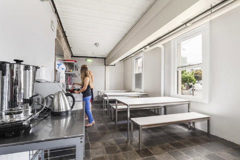 Summer House Melbourne - Accommodation Sunshine Coast 17