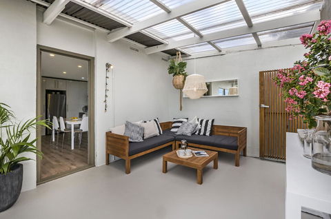 Portland Bay Apartments - Accommodation Sunshine Coast 7
