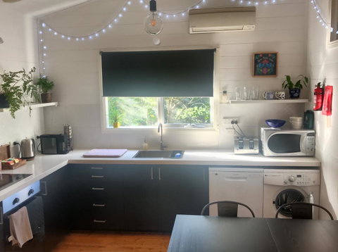 Cinta Cottage - Accommodation Sunshine Coast 4