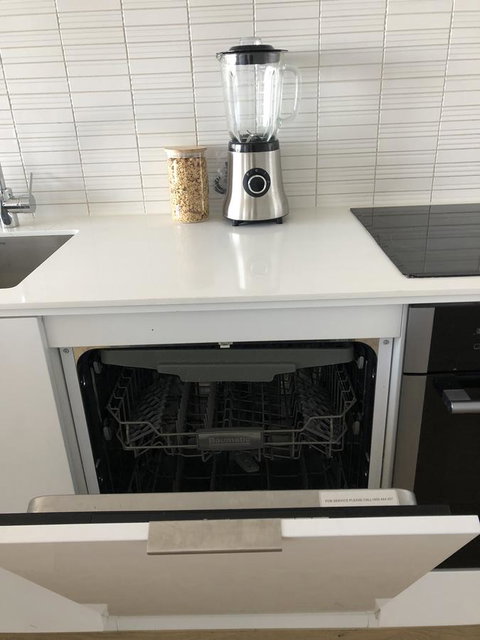 3 Saint Kilda Road - Accommodation Sunshine Coast 19