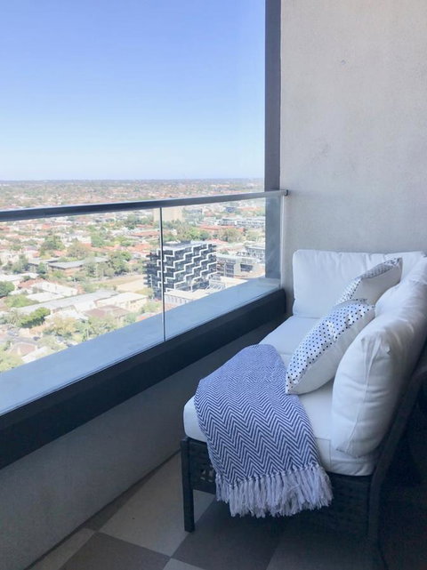 3 Saint Kilda Road - Accommodation Sunshine Coast 12