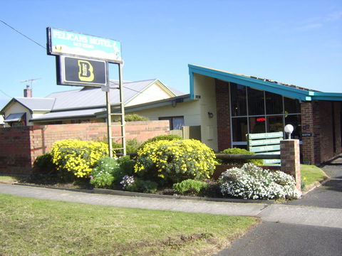 Pelicans Motel San Remo - Accommodation Sunshine Coast 0