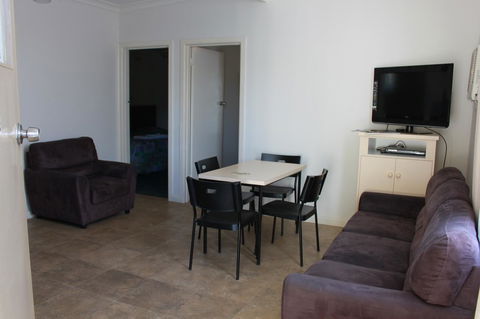 Pelicans Motel San Remo - Accommodation Sunshine Coast 16