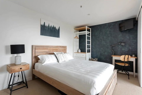 BestView St Kilda Spectacular Sunset Hideaway - Boutique Self-contained Luxury Apartment - Accommodation Sunshine Coast 12