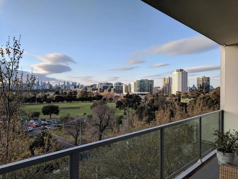 BestView St Kilda Spectacular Sunset Hideaway - Boutique Self-contained Luxury Apartment - Accommodation Sunshine Coast 2