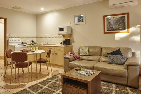Goldfield Holiday Units - Accommodation Sunshine Coast 10