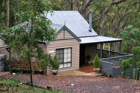 Tangenong Cottages - Accommodation Sunshine Coast 0