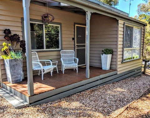 Tangenong Cottages - Accommodation Sunshine Coast 2