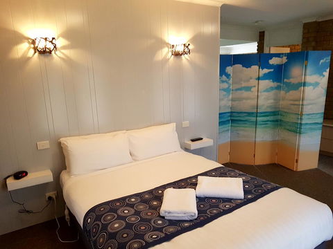 Tropicana Motor Inn - Accommodation Sunshine Coast 2