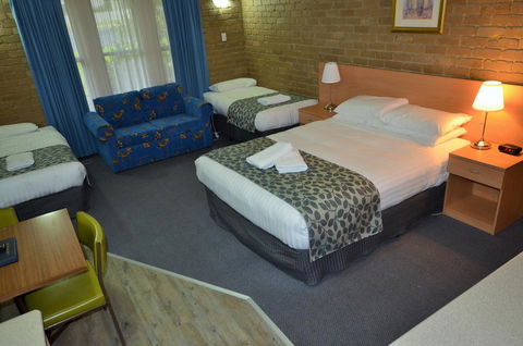 Tropicana Motor Inn - Accommodation Sunshine Coast 7