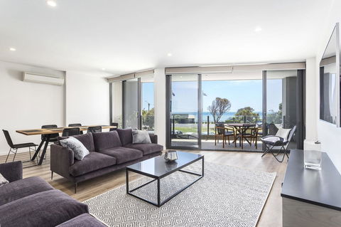 Blairgowrie Apartment 1 - On The Beach - Accommodation Sunshine Coast 5