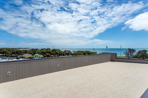 Blairgowrie Apartment 1 - On The Beach - Accommodation Sunshine Coast 8
