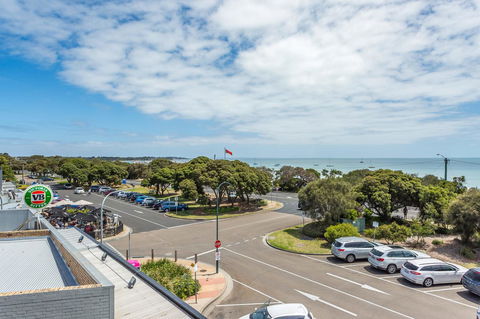 Blairgowrie Apartment 1 - On The Beach - Accommodation Sunshine Coast 7