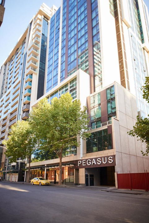 Pegasus Apart-Hotel - Accommodation Sunshine Coast 3