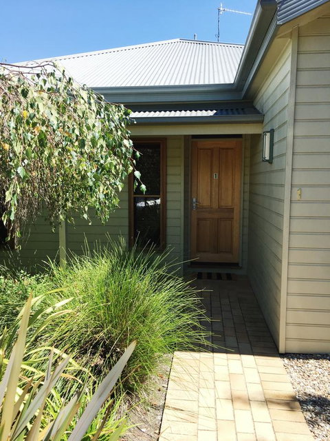 Luxury Abalina Cottages - Accommodation Sunshine Coast 36