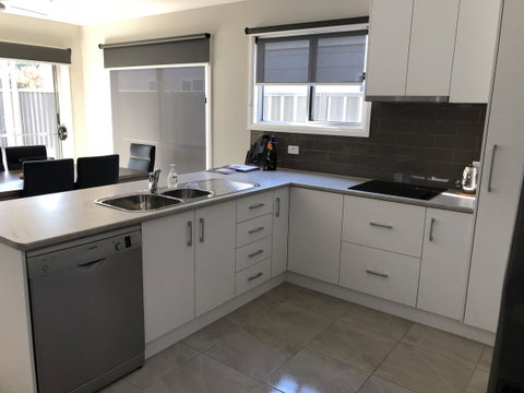 Luxury Abalina Cottages - Accommodation Sunshine Coast 18
