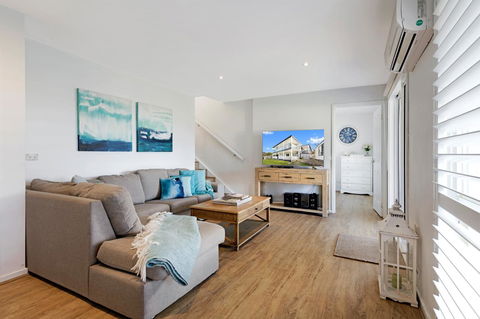 Peninsula Retreat - Accommodation Sunshine Coast 3