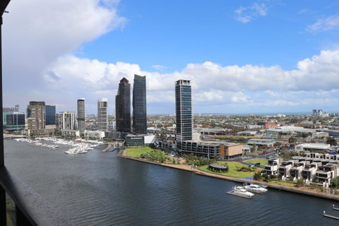 Pars Apartments - Collins Wharf Waterfront, Docklands - Accommodation Sunshine Coast 10