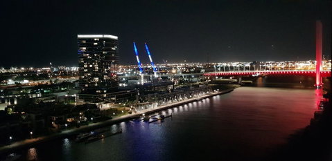 Pars Apartments - Collins Wharf Waterfront, Docklands - Accommodation Sunshine Coast 6