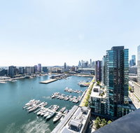 Pars Apartments - Collins Wharf Waterfront Docklands - Accommodation Sunshine Coast
