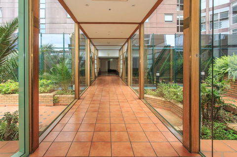 Paramount Apartments Melbourne - Accommodation Sunshine Coast 7